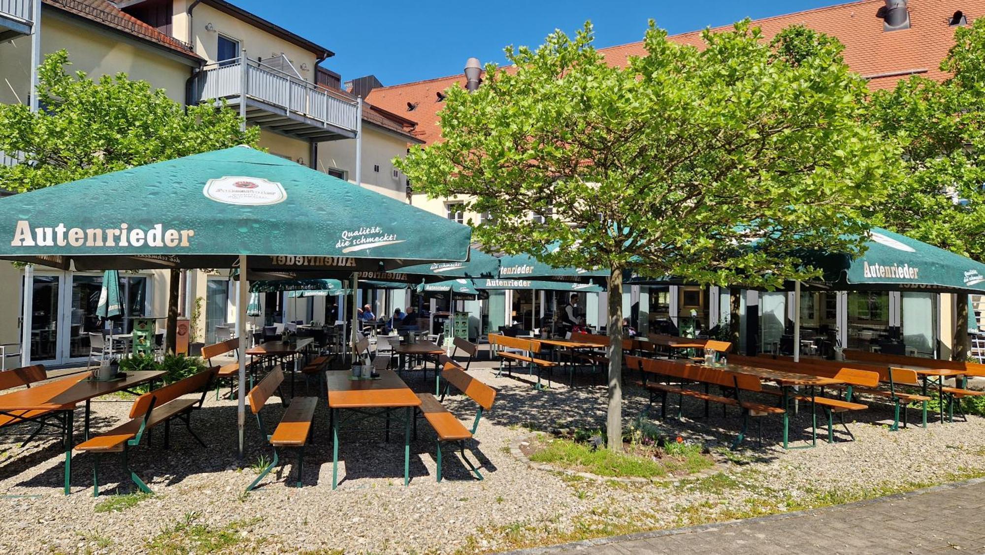 Autenrieder Brauereigasthof Ichenhausen Exteriér fotografie
